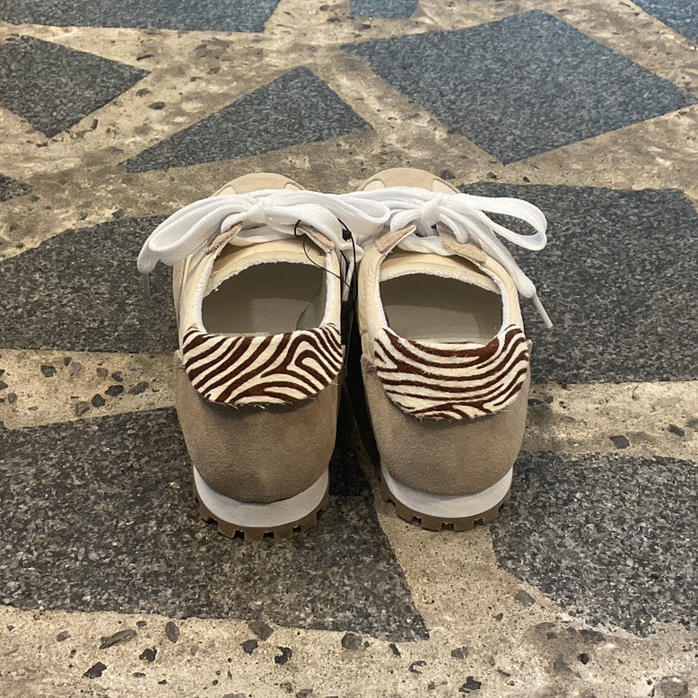 PAKU  ゼブラ柄スニーカーWSAT25005