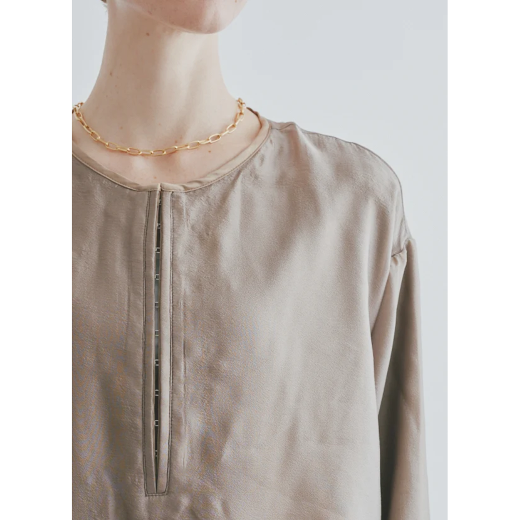 Muel Chic Seam cutsew