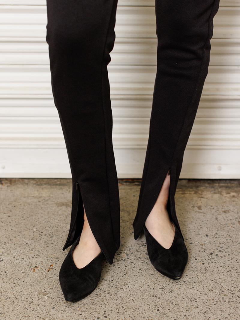 【予約販売】YENN FRONT SLIT LEGGINGS Y243-31052-5