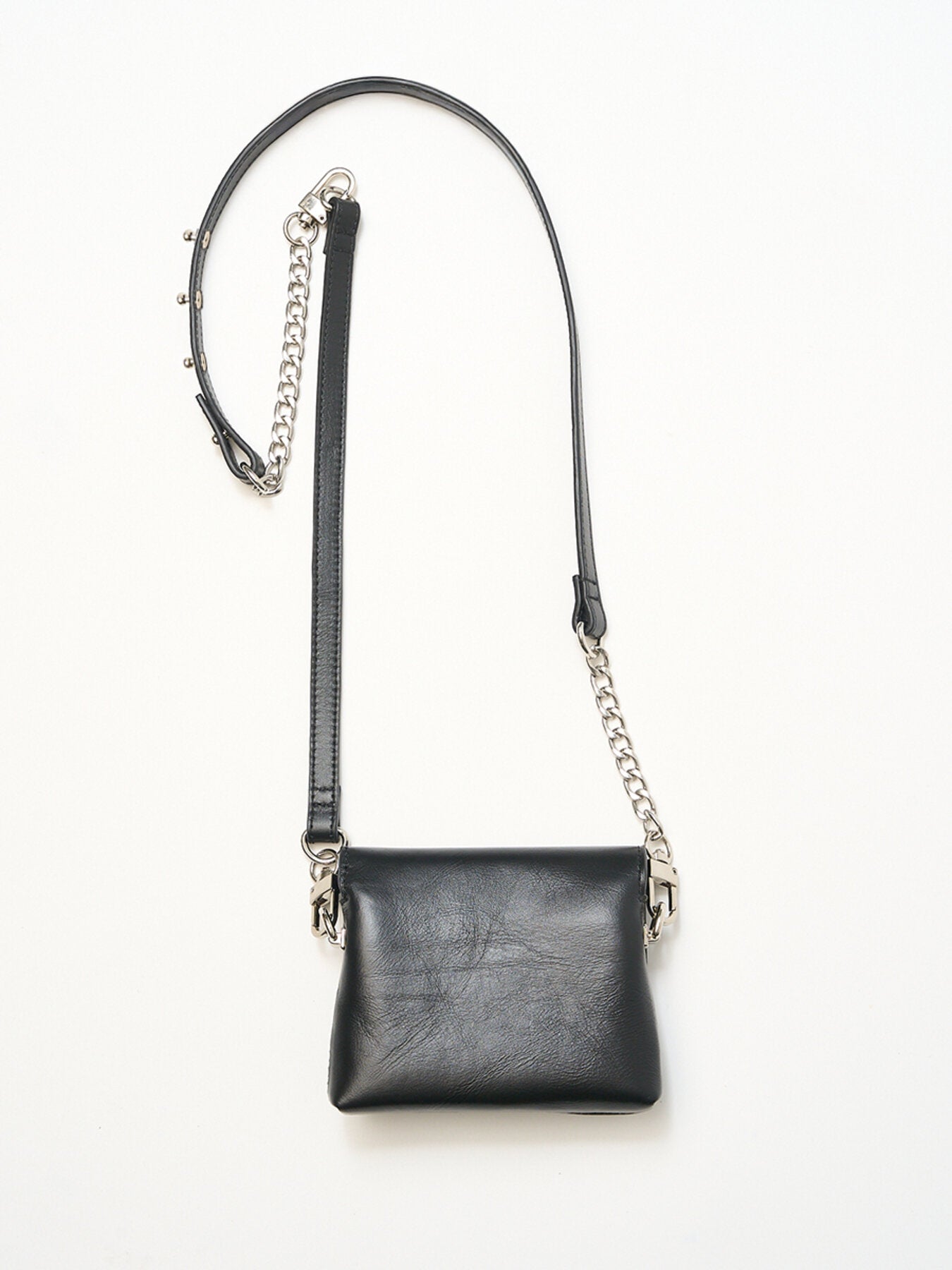 【予約販売】YENN CHAIN BELT POUCH Y252-02057-9
