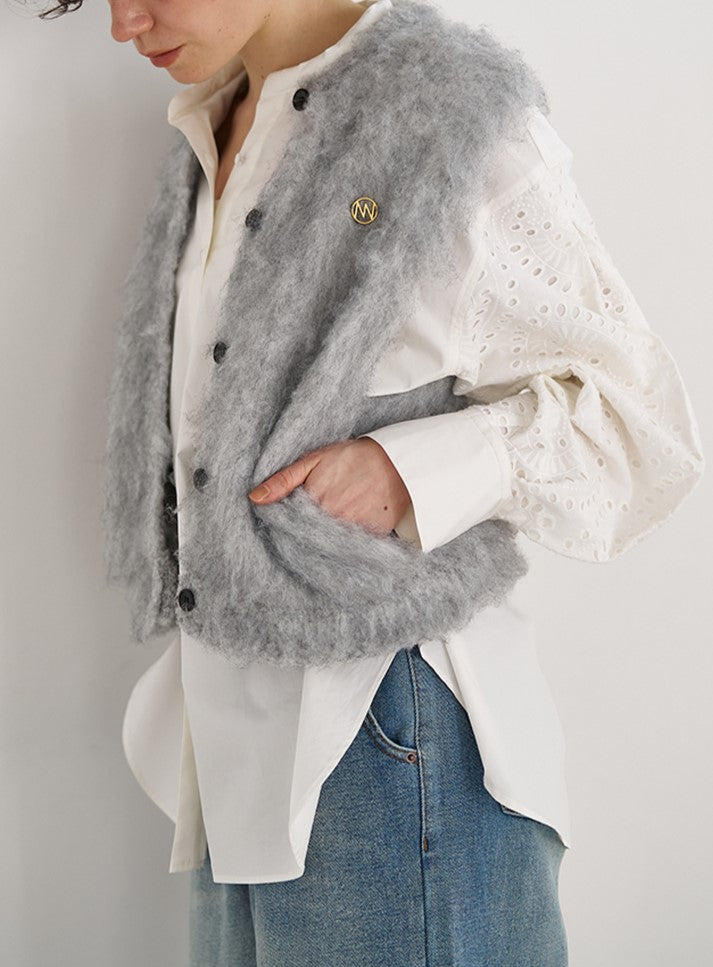 【予約販売】YENN FLUFFY VEST Y253-91095