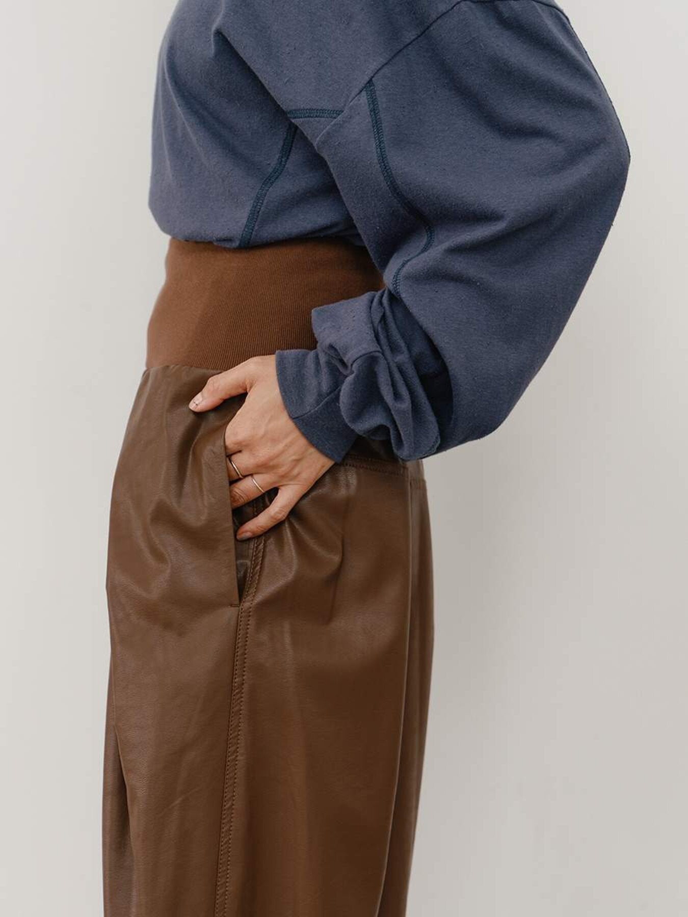 【予約販売】YENN RIB FAUX LEATHER PT Y264-31117