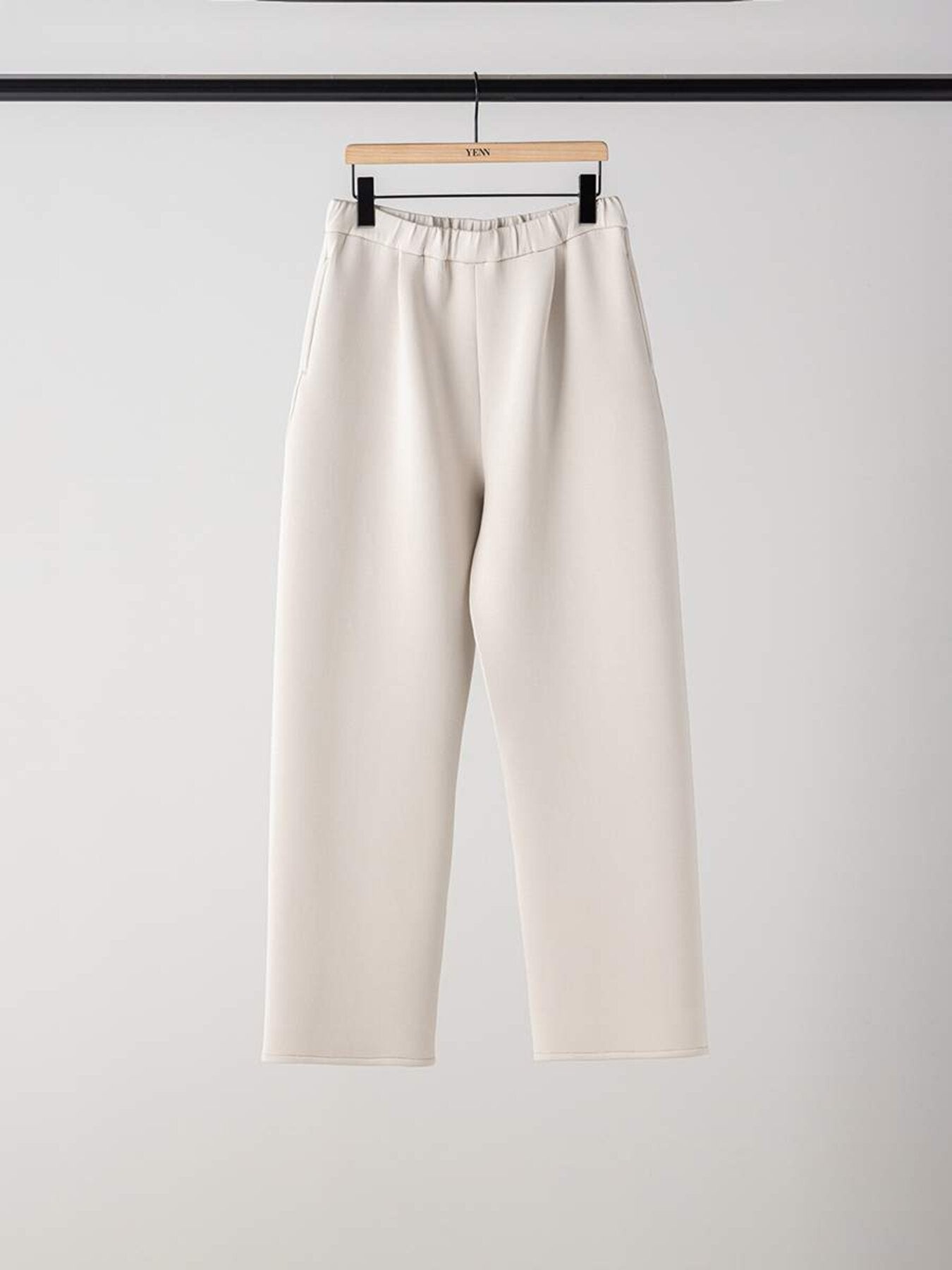 【予約販売】YENN SPONDISH TUCK PT Y264-31136