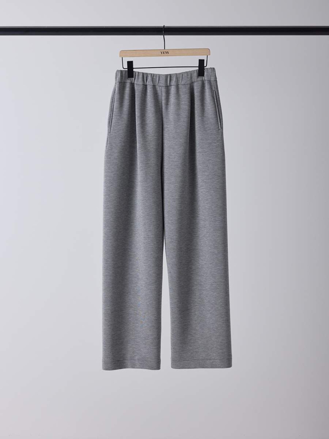 【予約販売】YENN SPONDISH TUCK PT Y264-31136