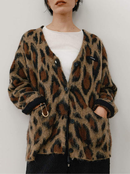 【予約販売】YENN LEOPARD V NECK CD Y264-92132