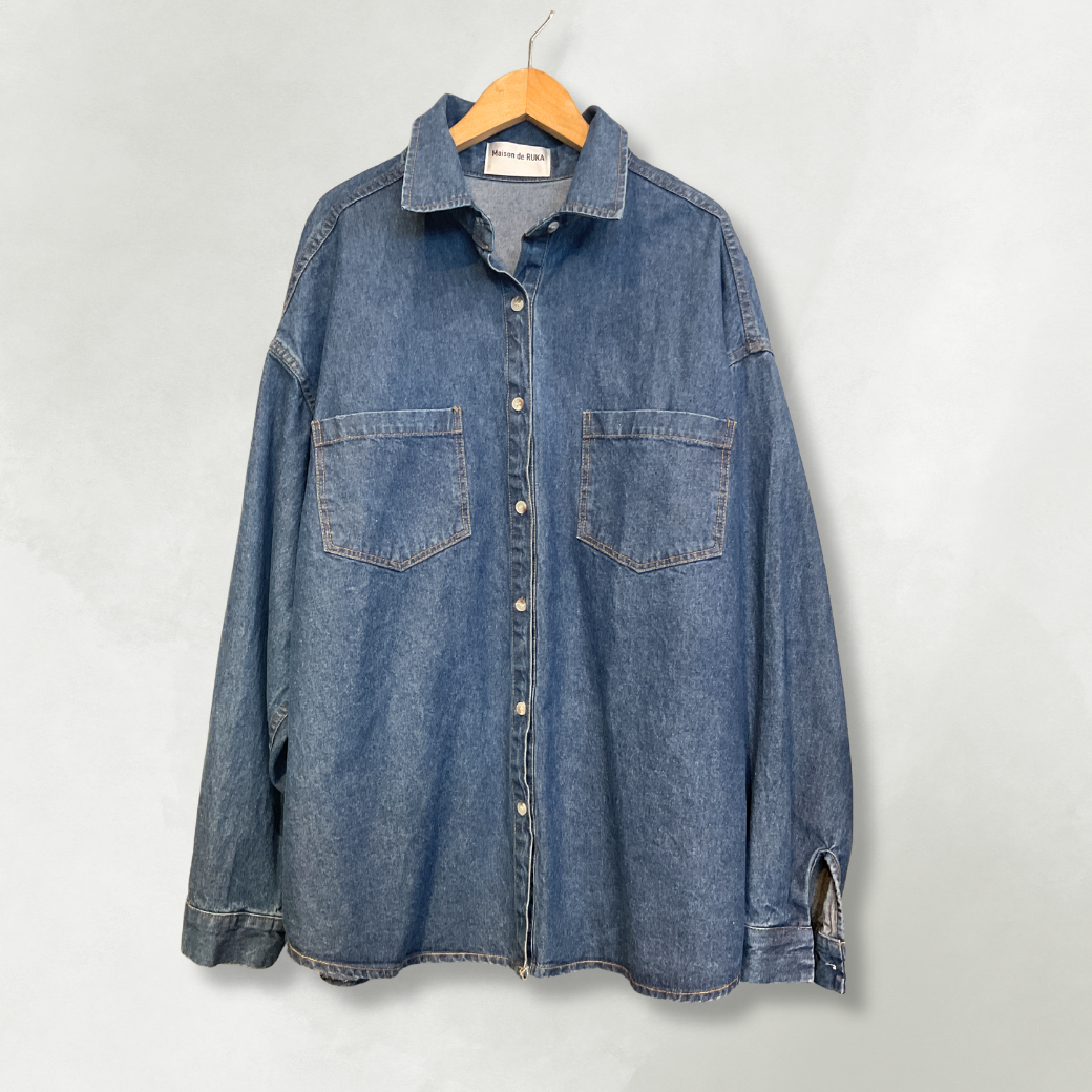 Hope刺繍入りオーバーサイズデニムシャツ