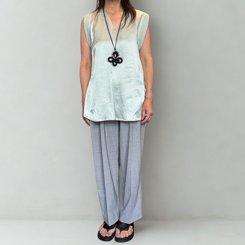 RUMCHE Viscose Sleeveless Tops R26S10603